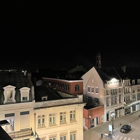 Appartement Place De Cambrai Exteriér fotografie
