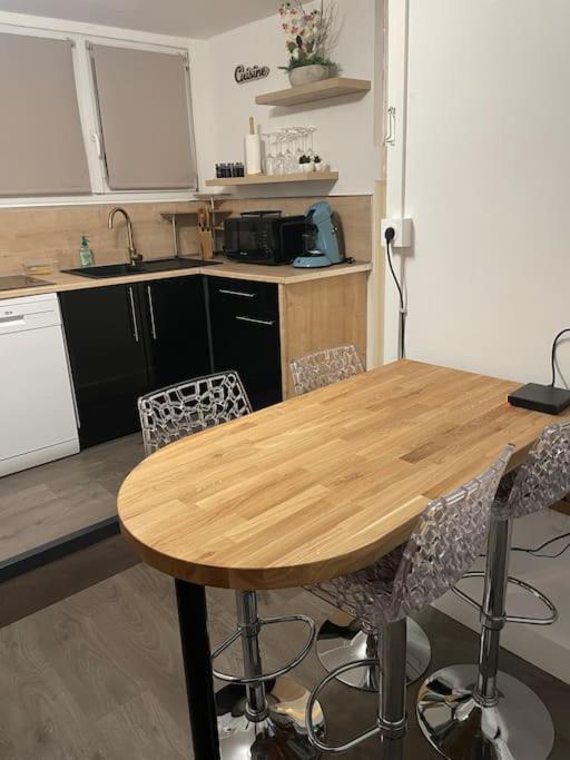 Appartement Place De Cambrai Exteriér fotografie